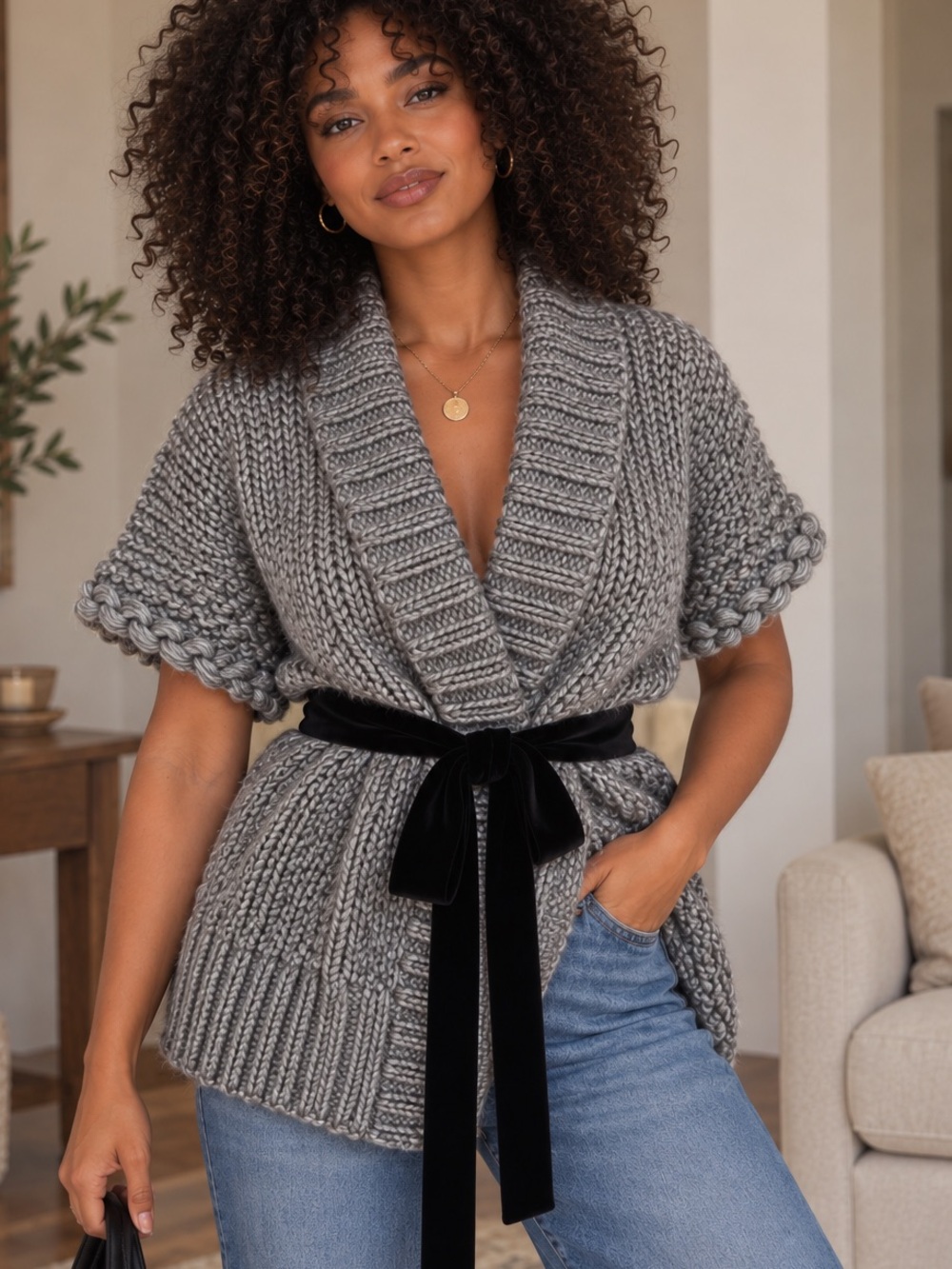 Large Decree Women's Gray Knit Short-Sleeve Open Cardigan with Belt